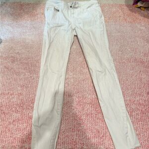 Vineyard Vines Cream Jeans